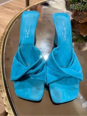 Via Spiga Turquoise Knot Slide Heels